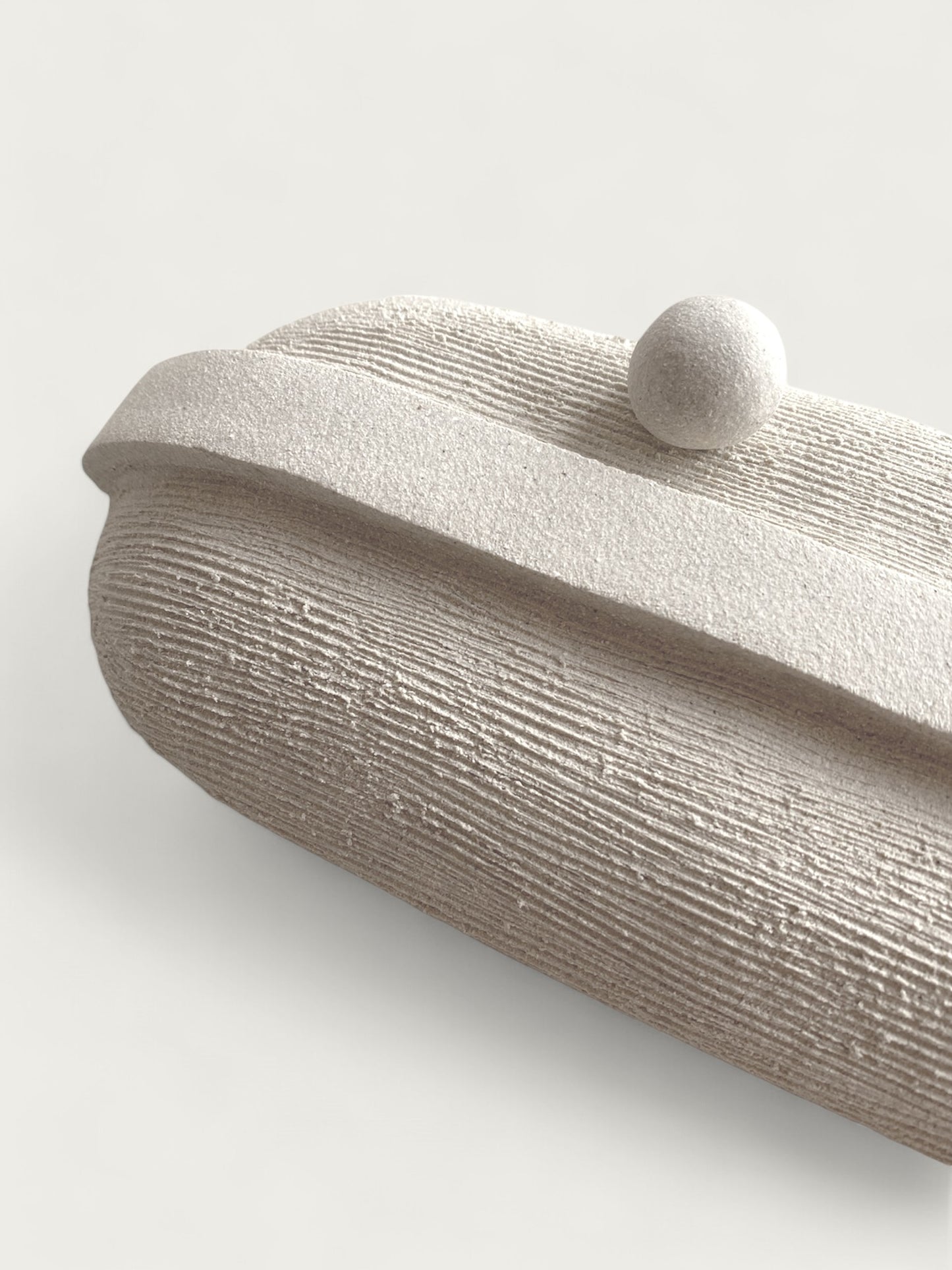 White Ceramic Mask | WM58