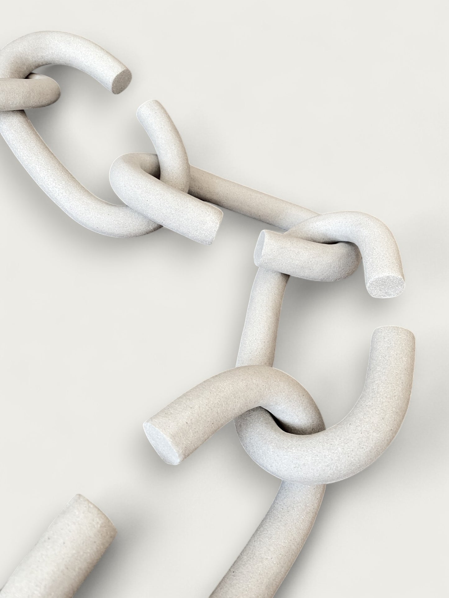 XL White Chain